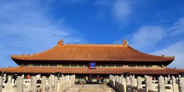 建筑物的“對稱”之美！